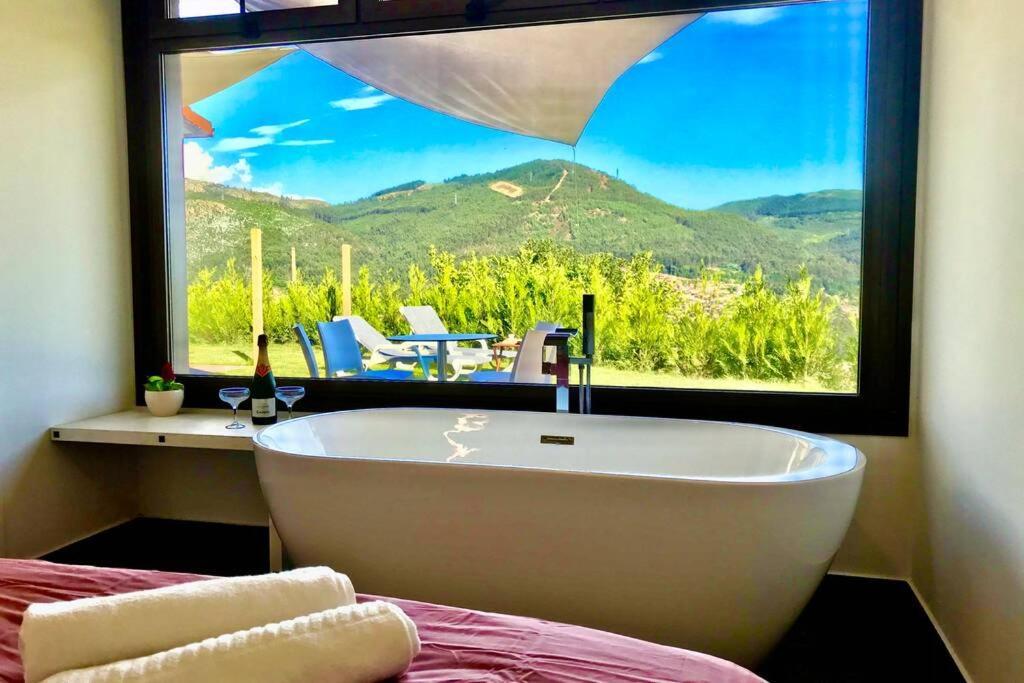 Casa Nueva De Vigo Rural Mos Con Jacuzzi Y Chimenea Para Escapada Romantica ภายนอก รูปภาพ